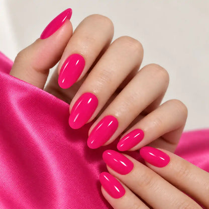 LUMORA™ Salon Nails, Anywhere.