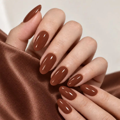 LUMORA™ Salon Nails, Anywhere.